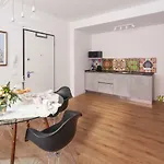 Laguna Boutique Apartments